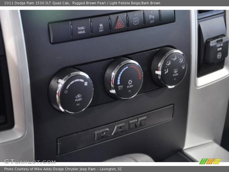 Rugged Brown Pearl / Light Pebble Beige/Bark Brown 2011 Dodge Ram 1500 SLT Quad Cab