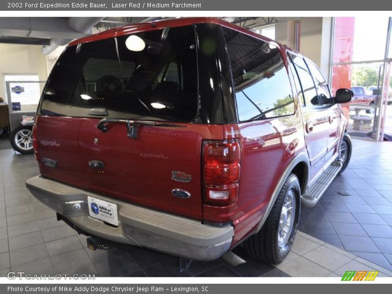 Laser Red / Medium Parchment 2002 Ford Expedition Eddie Bauer