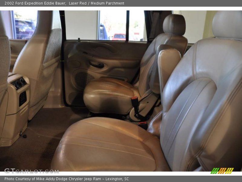 Laser Red / Medium Parchment 2002 Ford Expedition Eddie Bauer