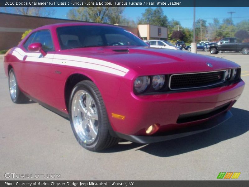 Front 3/4 View of 2010 Challenger R/T Classic Furious Fuchsia Edition