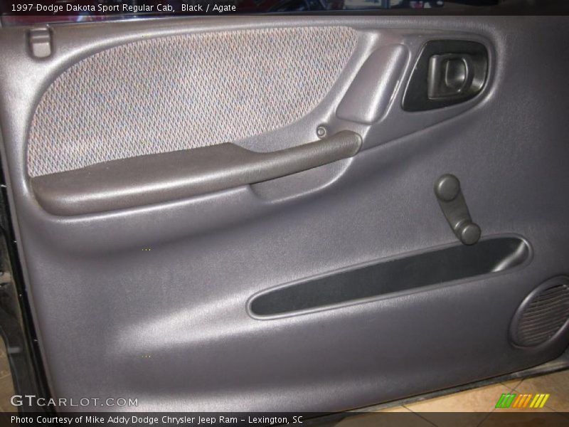 Black / Agate 1997 Dodge Dakota Sport Regular Cab