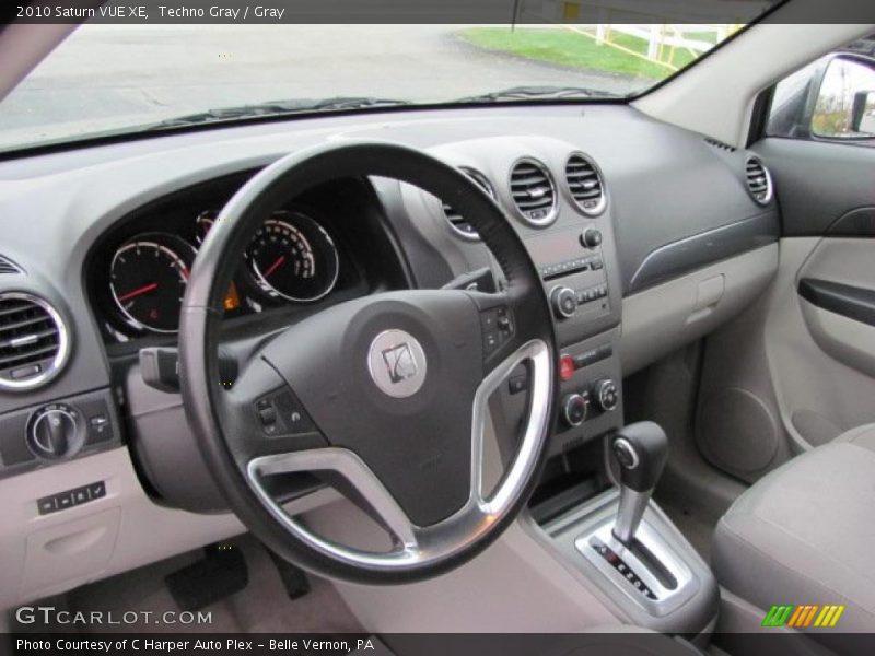 Techno Gray / Gray 2010 Saturn VUE XE