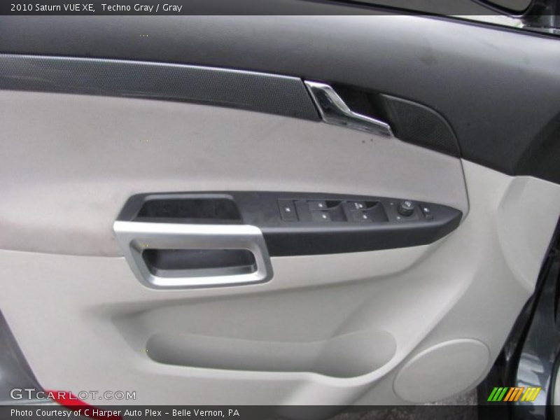 Techno Gray / Gray 2010 Saturn VUE XE