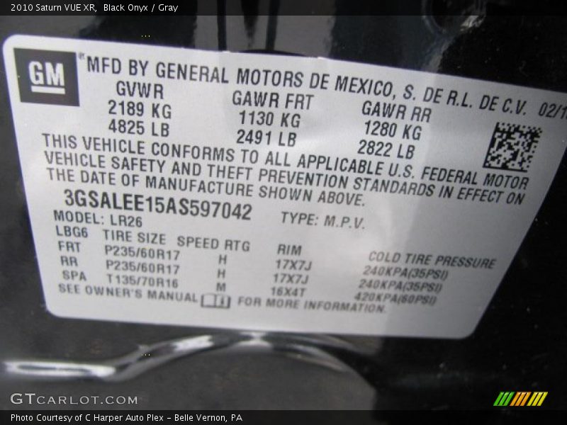 Black Onyx / Gray 2010 Saturn VUE XR