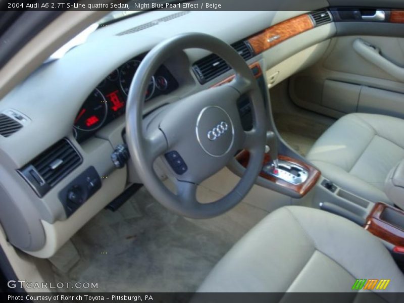 Dashboard of 2004 A6 2.7T S-Line quattro Sedan