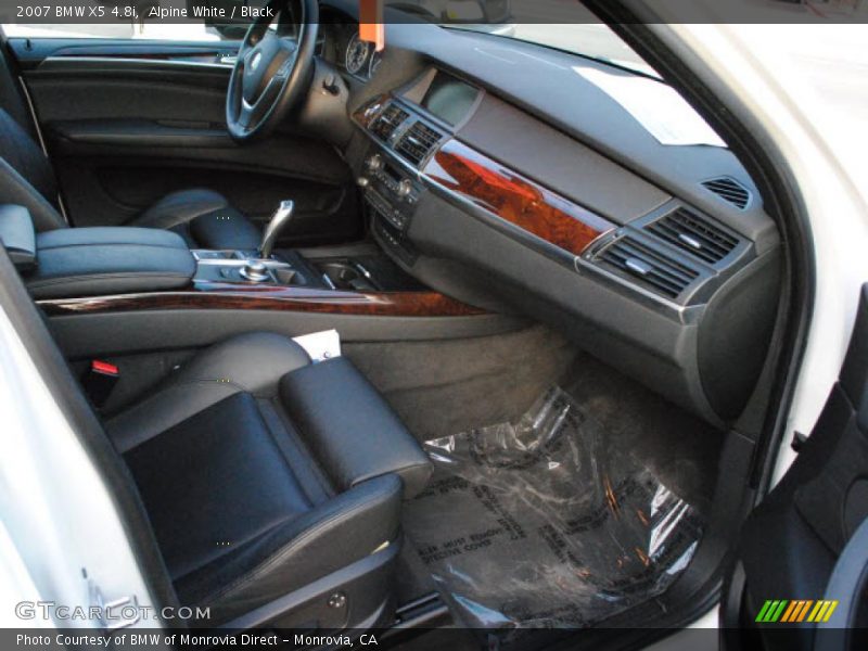 Alpine White / Black 2007 BMW X5 4.8i