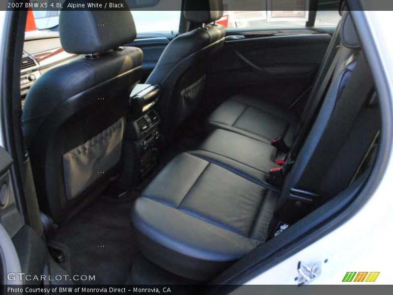 Alpine White / Black 2007 BMW X5 4.8i