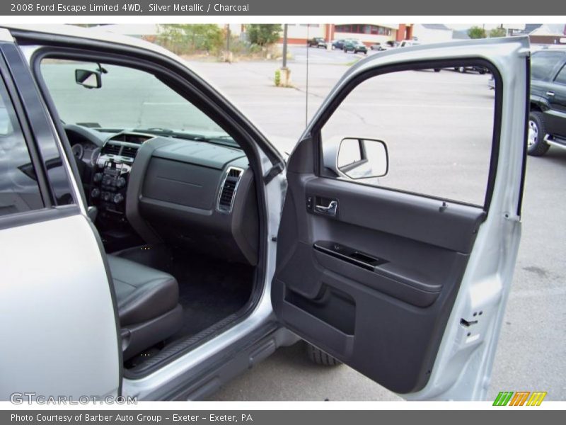 Silver Metallic / Charcoal 2008 Ford Escape Limited 4WD