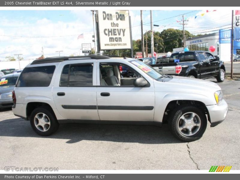 Silverstone Metallic / Light Gray 2005 Chevrolet TrailBlazer EXT LS 4x4