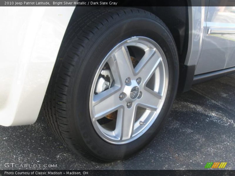 Bright Silver Metallic / Dark Slate Gray 2010 Jeep Patriot Latitude