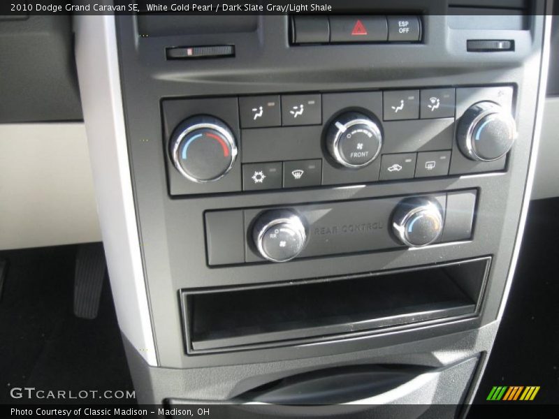 White Gold Pearl / Dark Slate Gray/Light Shale 2010 Dodge Grand Caravan SE