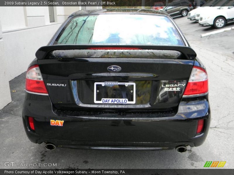 Obsidian Black Pearl / Off Black 2009 Subaru Legacy 2.5i Sedan