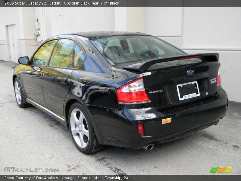 Obsidian Black Pearl / Off Black 2009 Subaru Legacy 2.5i Sedan