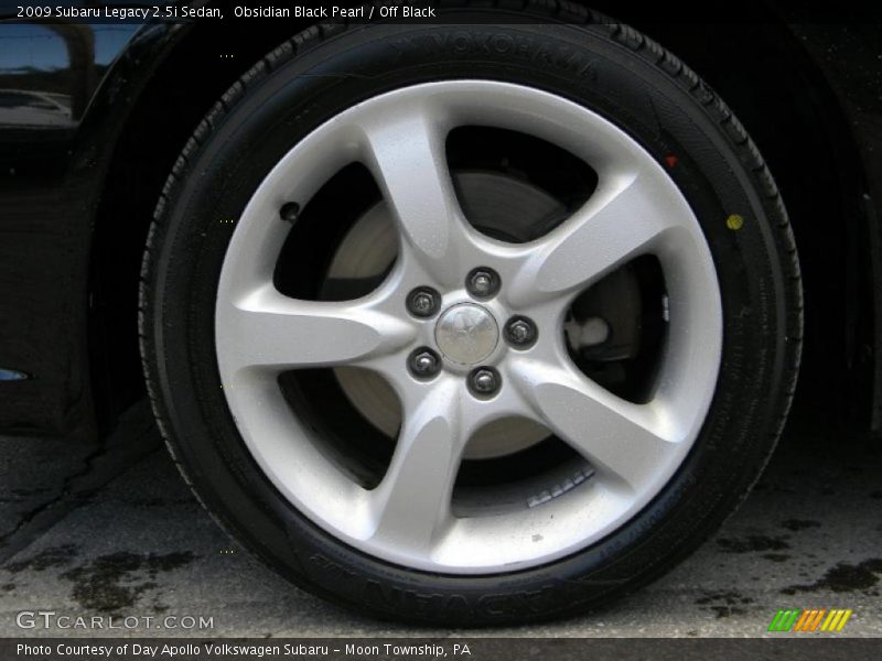 Obsidian Black Pearl / Off Black 2009 Subaru Legacy 2.5i Sedan