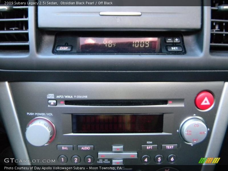 Obsidian Black Pearl / Off Black 2009 Subaru Legacy 2.5i Sedan
