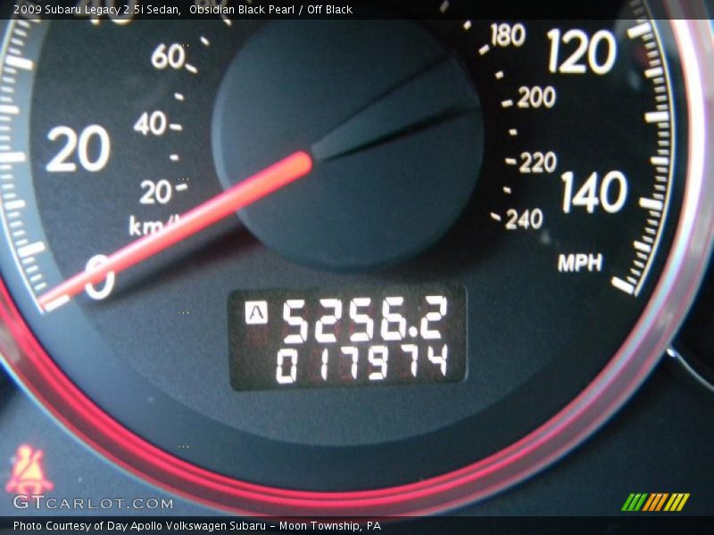Obsidian Black Pearl / Off Black 2009 Subaru Legacy 2.5i Sedan