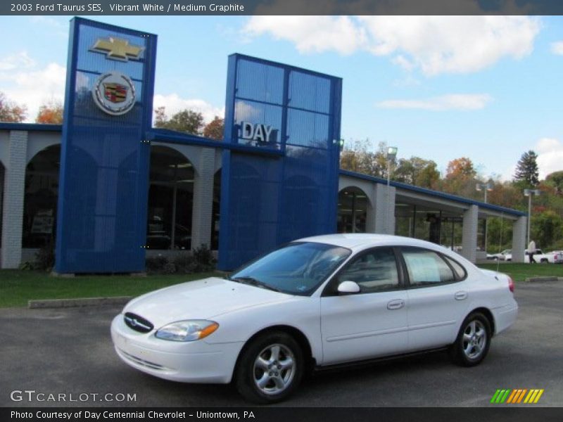 Vibrant White / Medium Graphite 2003 Ford Taurus SES
