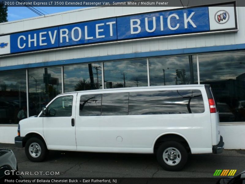 Summit White / Medium Pewter 2010 Chevrolet Express LT 3500 Extended Passenger Van
