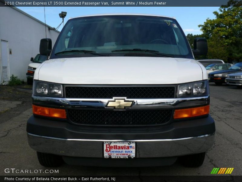 Summit White / Medium Pewter 2010 Chevrolet Express LT 3500 Extended Passenger Van