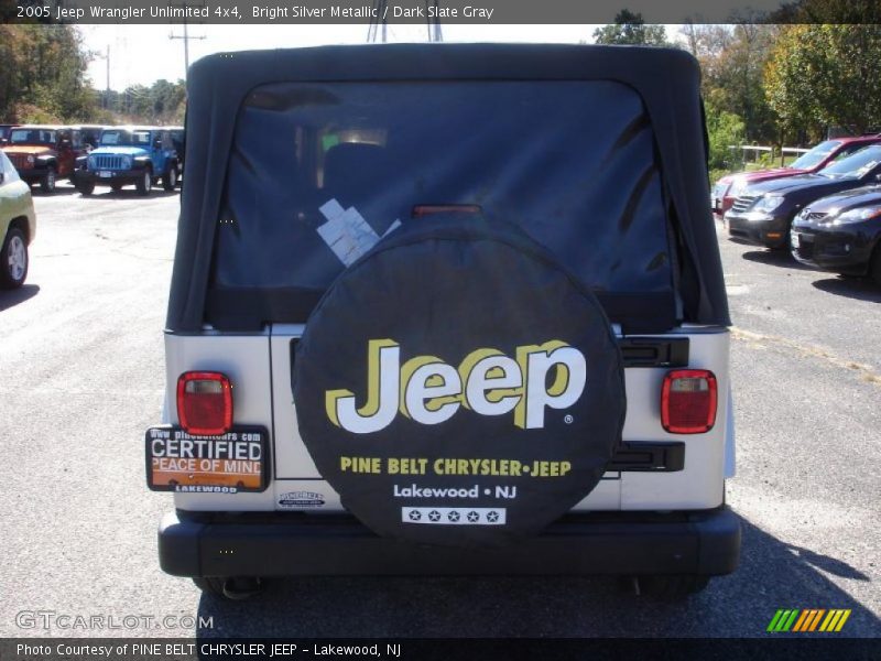 Bright Silver Metallic / Dark Slate Gray 2005 Jeep Wrangler Unlimited 4x4