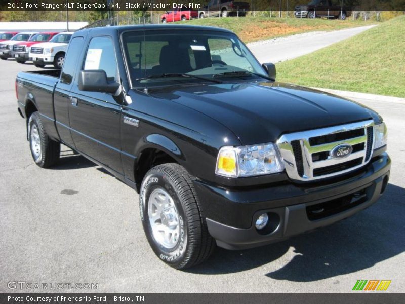 Front 3/4 View of 2011 Ranger XLT SuperCab 4x4