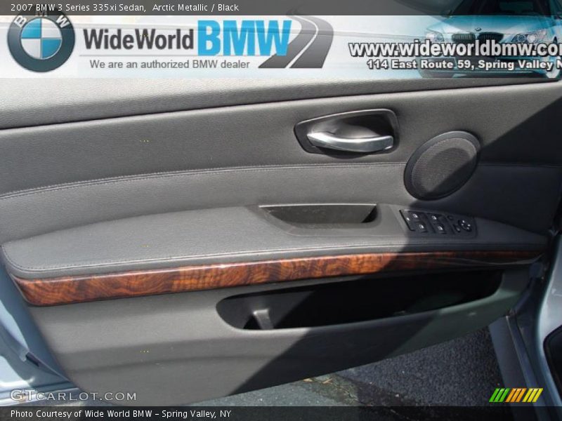 Arctic Metallic / Black 2007 BMW 3 Series 335xi Sedan