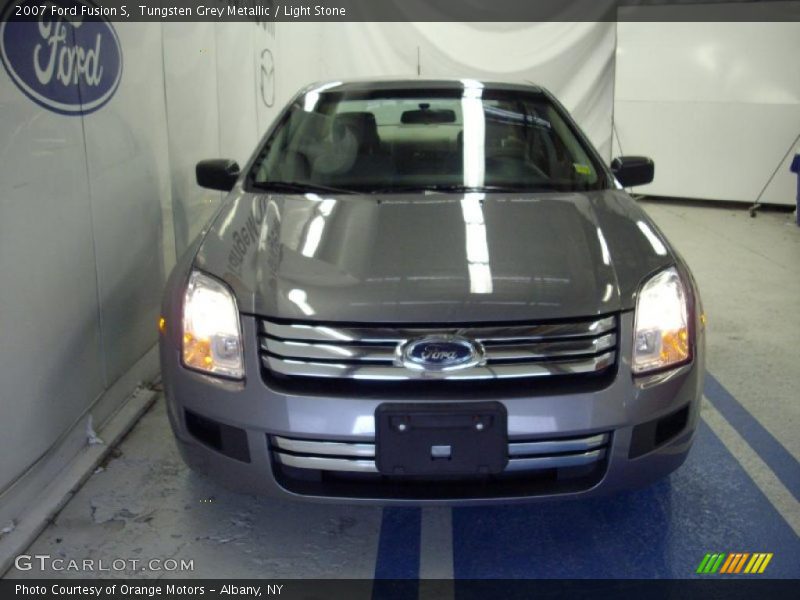Tungsten Grey Metallic / Light Stone 2007 Ford Fusion S