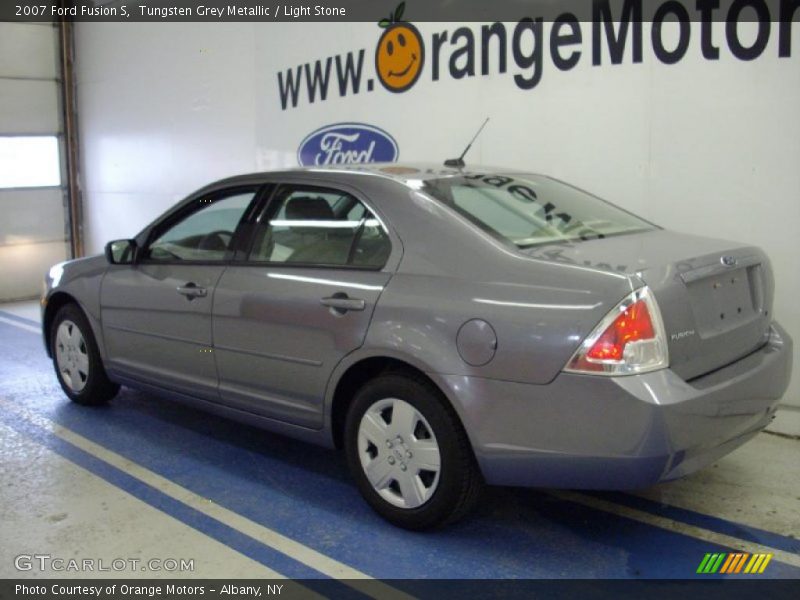 Tungsten Grey Metallic / Light Stone 2007 Ford Fusion S