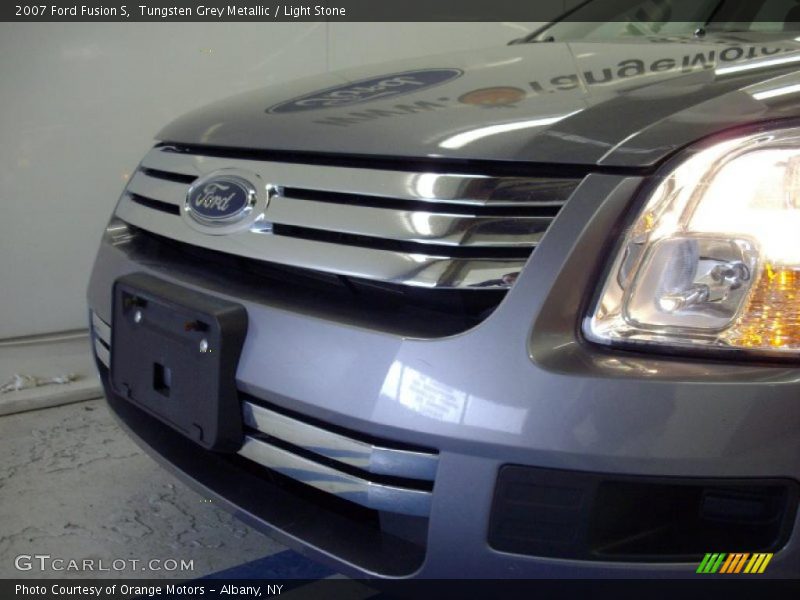 Tungsten Grey Metallic / Light Stone 2007 Ford Fusion S