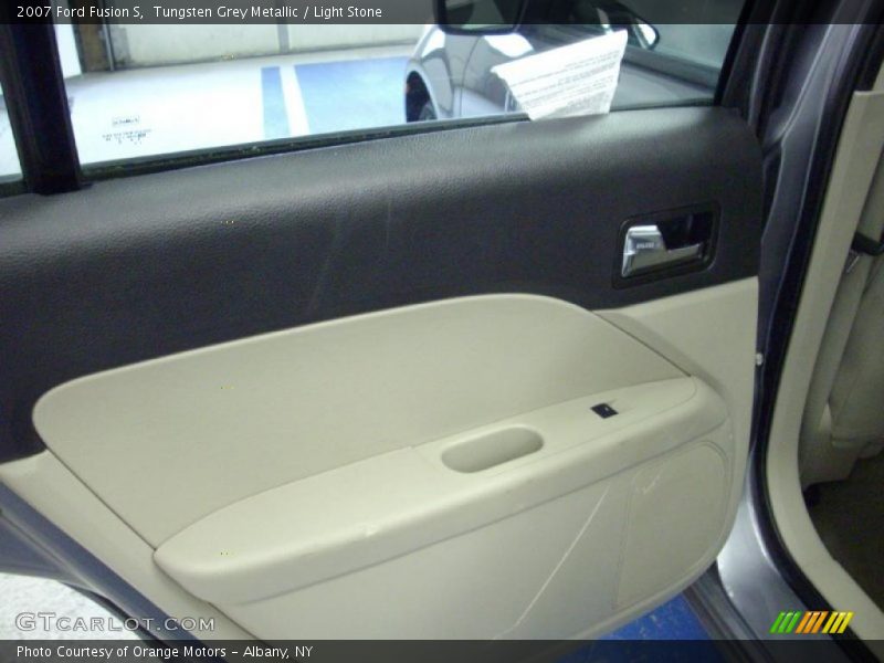 Tungsten Grey Metallic / Light Stone 2007 Ford Fusion S