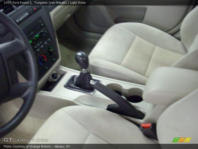 Tungsten Grey Metallic / Light Stone 2007 Ford Fusion S