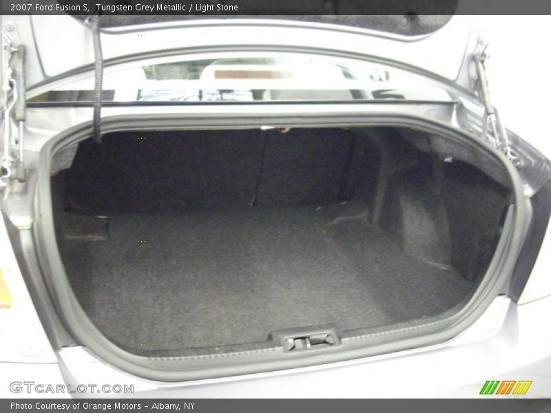 Tungsten Grey Metallic / Light Stone 2007 Ford Fusion S