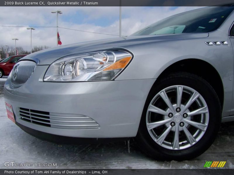Quicksilver Metallic / Titanium 2009 Buick Lucerne CX
