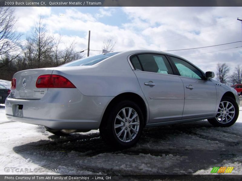 Quicksilver Metallic / Titanium 2009 Buick Lucerne CX