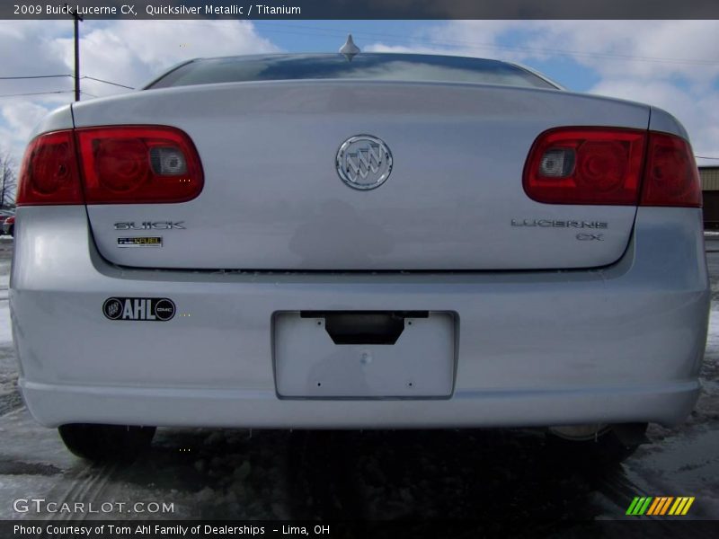 Quicksilver Metallic / Titanium 2009 Buick Lucerne CX
