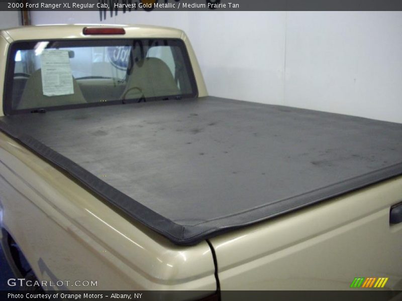 Harvest Gold Metallic / Medium Prairie Tan 2000 Ford Ranger XL Regular Cab