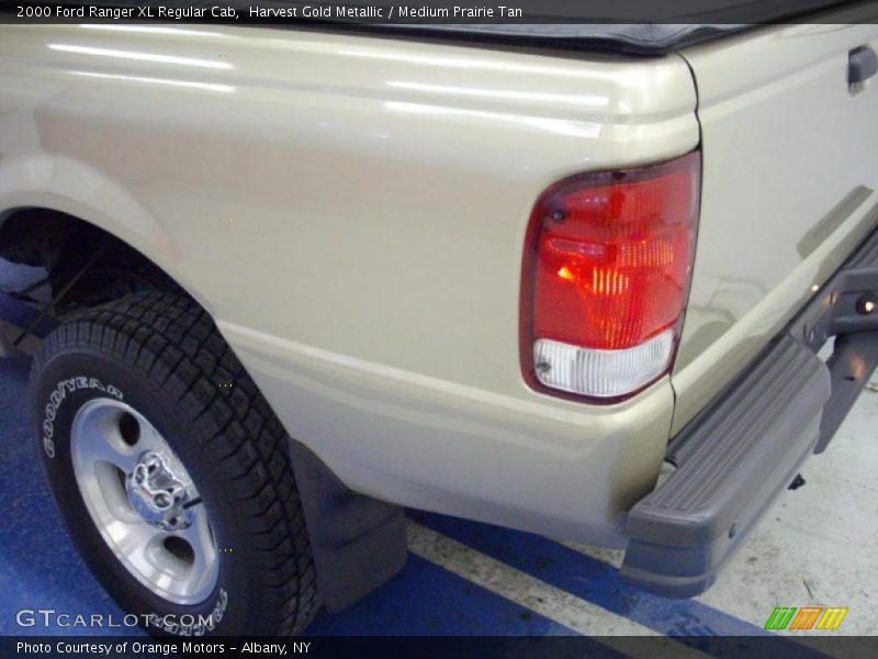 Harvest Gold Metallic / Medium Prairie Tan 2000 Ford Ranger XL Regular Cab