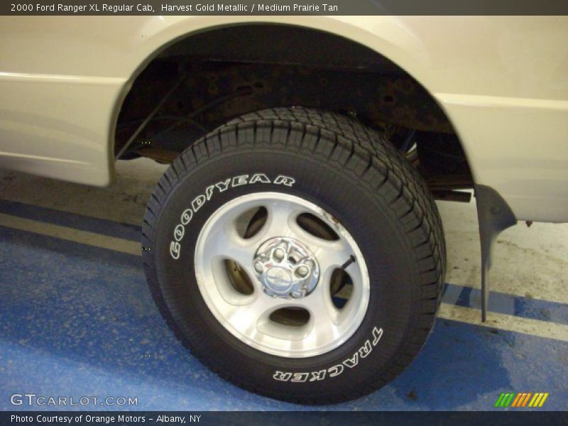 Harvest Gold Metallic / Medium Prairie Tan 2000 Ford Ranger XL Regular Cab