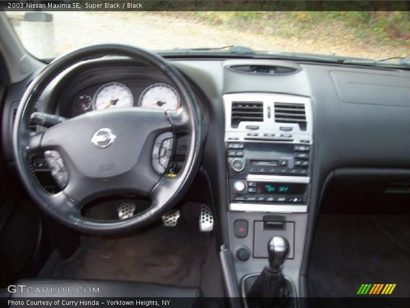 Super Black / Black 2003 Nissan Maxima SE
