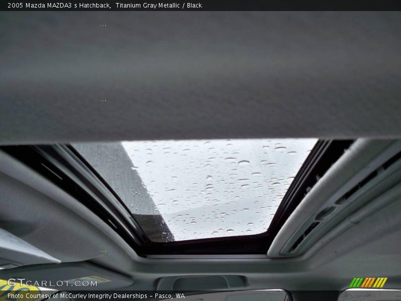 Titanium Gray Metallic / Black 2005 Mazda MAZDA3 s Hatchback