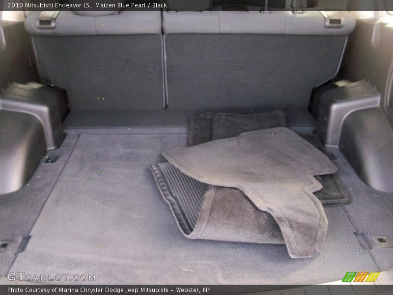  2010 Endeavor LS Trunk