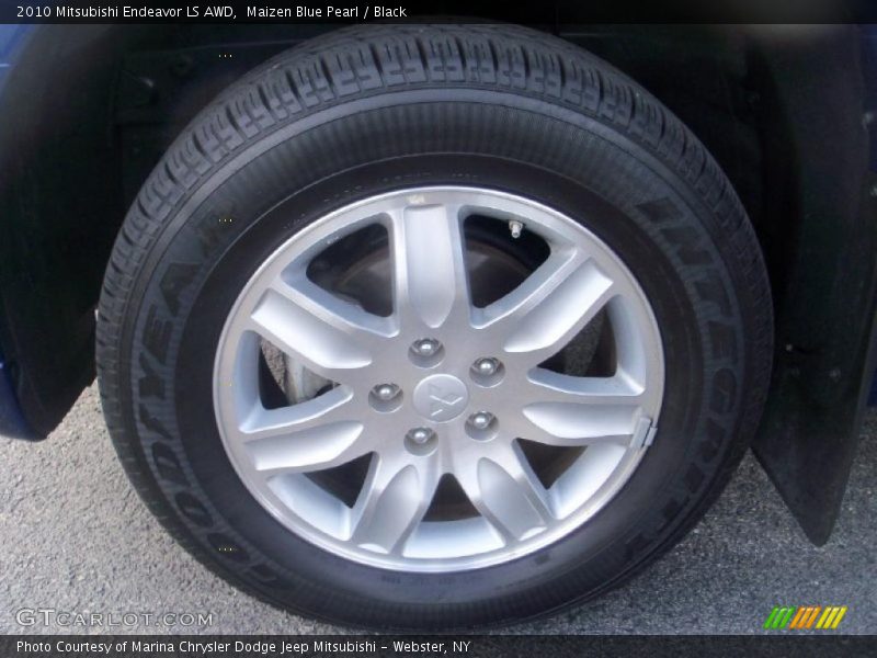  2010 Endeavor LS AWD Wheel
