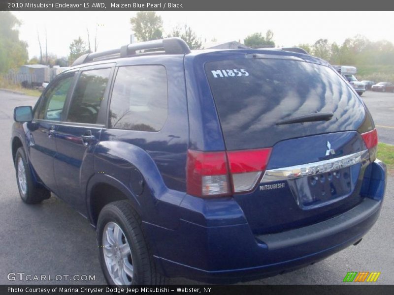 Maizen Blue Pearl / Black 2010 Mitsubishi Endeavor LS AWD