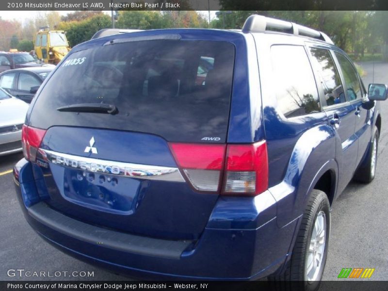 Maizen Blue Pearl / Black 2010 Mitsubishi Endeavor LS AWD