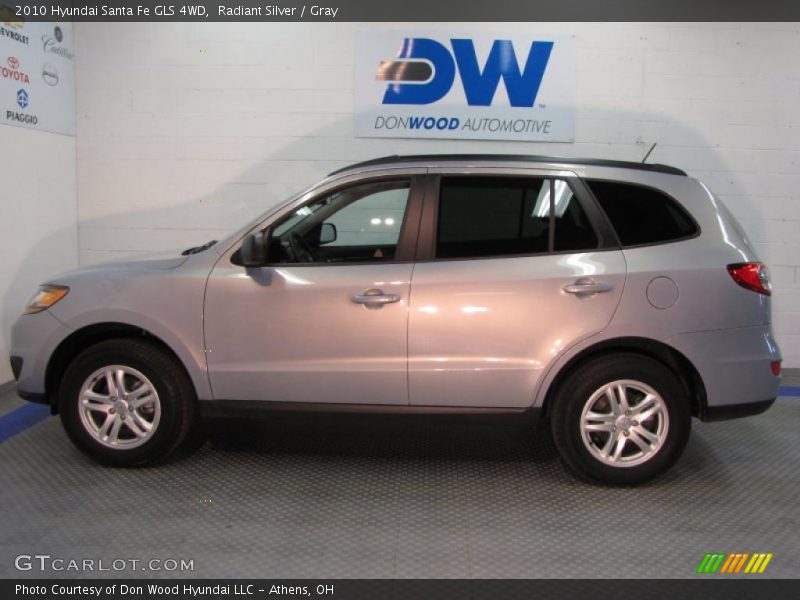Radiant Silver / Gray 2010 Hyundai Santa Fe GLS 4WD