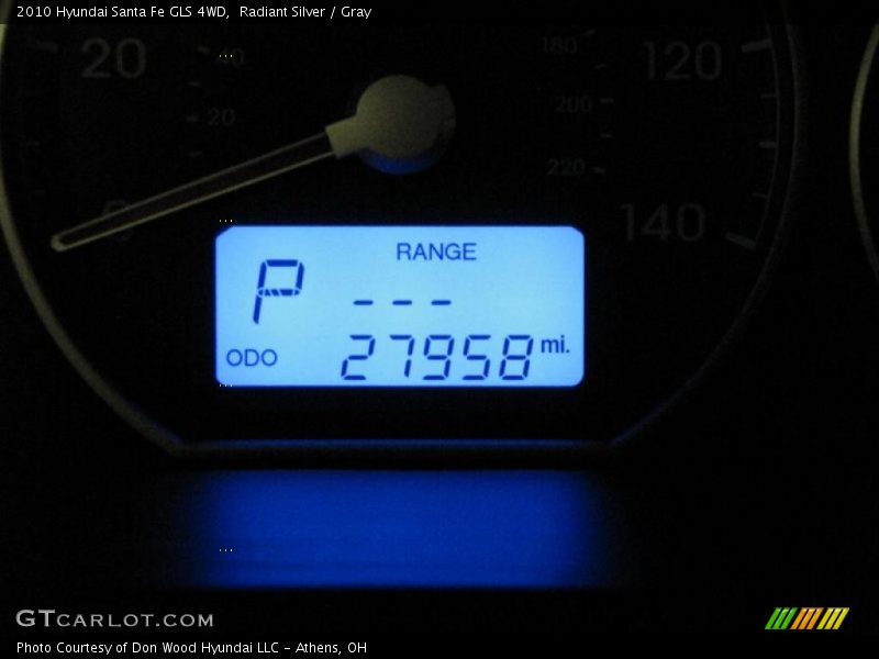 Radiant Silver / Gray 2010 Hyundai Santa Fe GLS 4WD