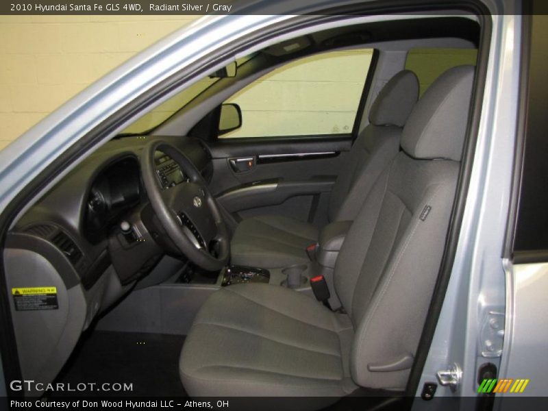 Radiant Silver / Gray 2010 Hyundai Santa Fe GLS 4WD