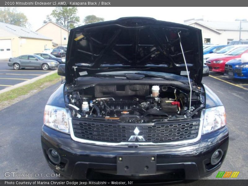 Kalapana Black / Black 2010 Mitsubishi Endeavor LS AWD