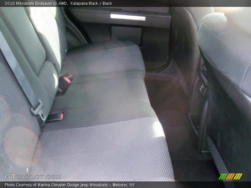 Kalapana Black / Black 2010 Mitsubishi Endeavor LS AWD