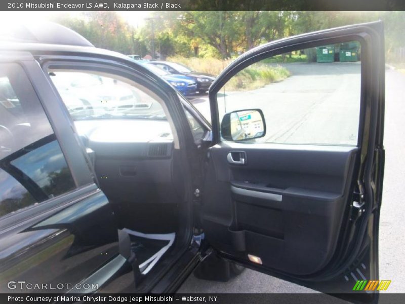 Kalapana Black / Black 2010 Mitsubishi Endeavor LS AWD